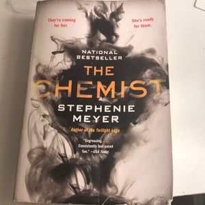 Read once by twilight author Stephanie Meyer.